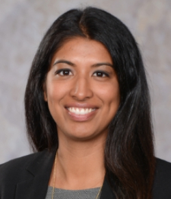 Reena Thomas headshot